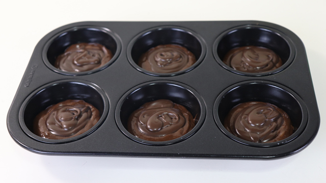 Hershey's Chocolate Cupcake 7