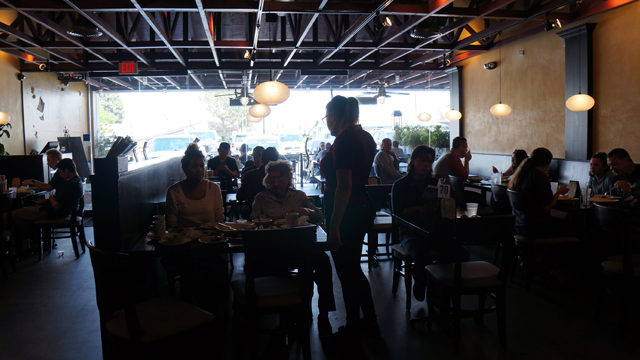 Olive Pit Grill （オリーブ・ピット・グリル） 4